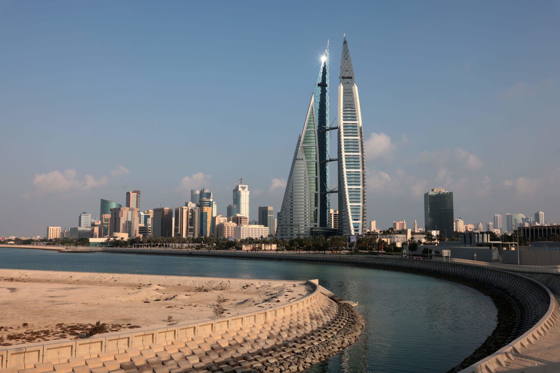 عاجل: البحرين تستعد لاستقبال أسوا كارثة في التاريخ.. سوف ينتهي كل شيء بلمح البصر!!