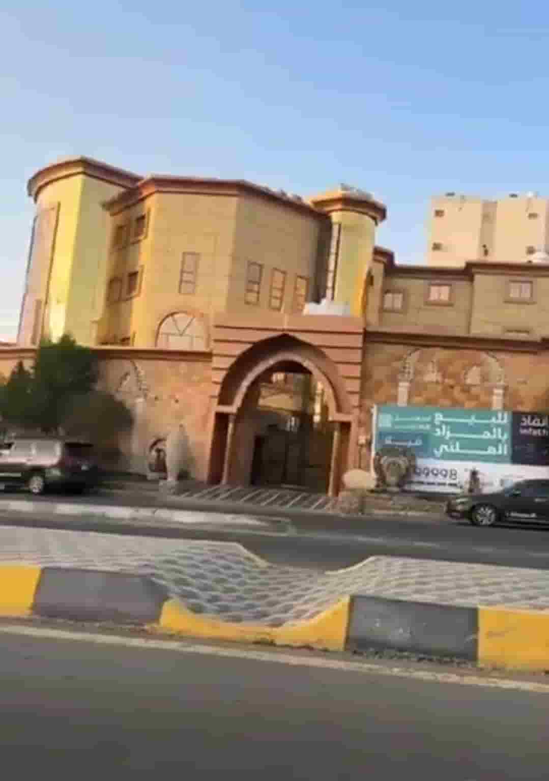 أسباب جعلت محمد نور يعرض منزله للبيع بالمزاد العلني