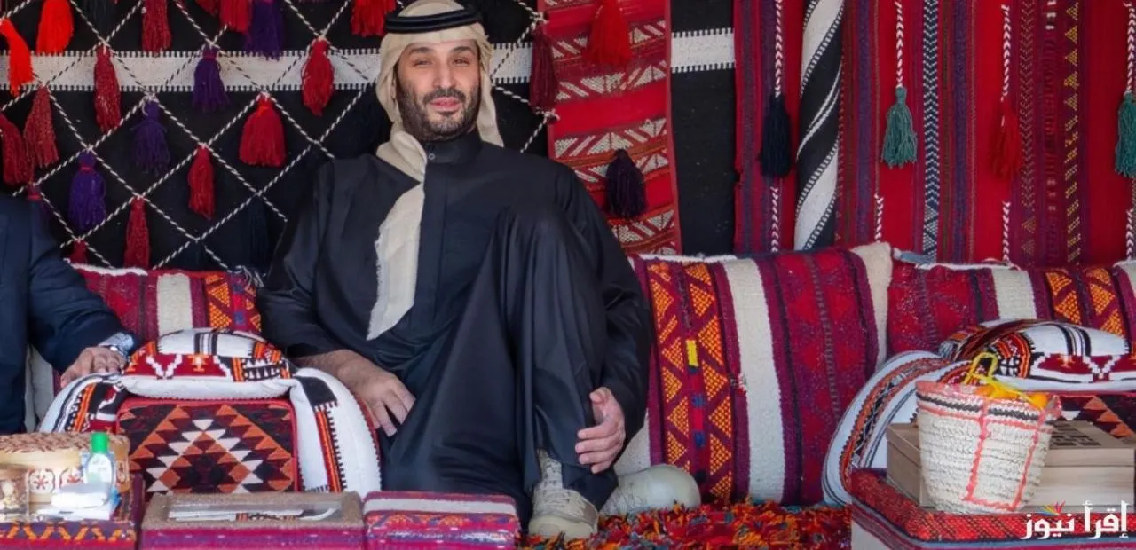 حذاء ولي العهد السعودي في العلا يتصدر الترند.. لن تصدق كم سعره