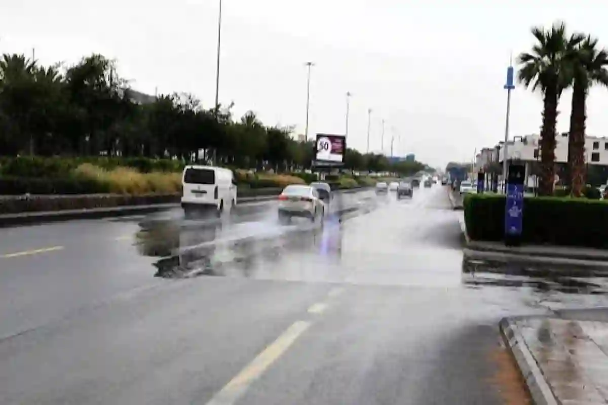 مكة المكرمة تسجل أعلى كمية لهطول الأمطار خلال الساعات الماضية